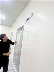 Cleanroom Cleaning